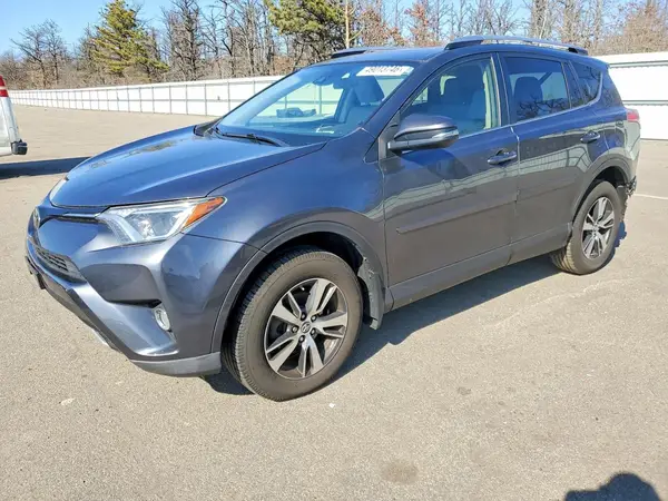 JTMRFREV4JD240466 2018 TOYOTA RAV 4 - Image 1