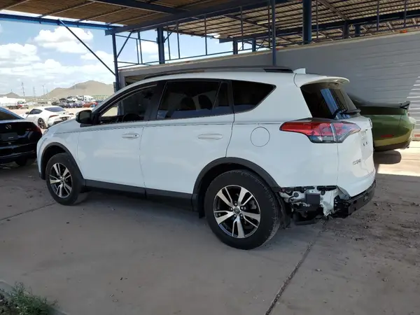 JTMRFREV4JD254383 2018 TOYOTA RAV 4 - Image 2