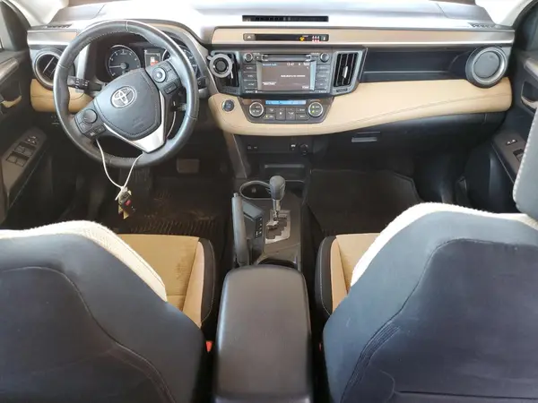 JTMRFREV4JD254383 2018 TOYOTA RAV 4 - Image 8