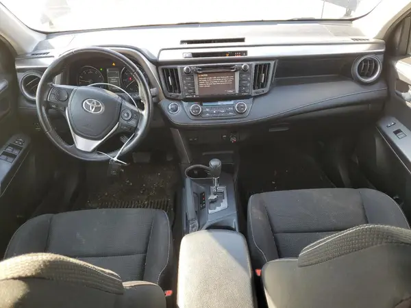 JTMRFREV4JJ182313 2018 TOYOTA RAV 4 - Image 8