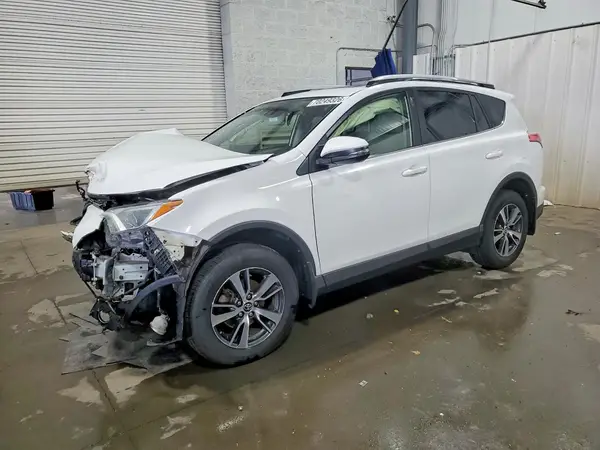JTMRFREV4JJ186331 2018 TOYOTA RAV 4 - Image 1