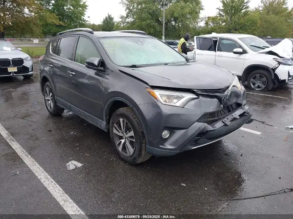 JTMRFREV4JJ192274 2018 TOYOTA RAV 4 - Image 1