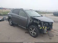JTMRFREV4JJ208313 2018 TOYOTA RAV 4
