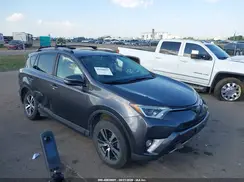 JTMRFREV4JJ719813 2018 TOYOTA RAV 4