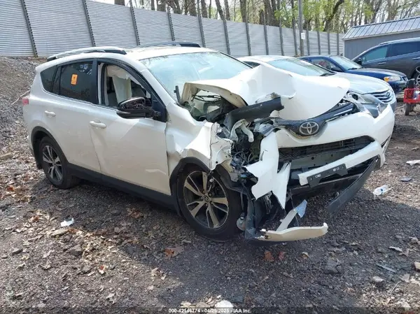 JTMRFREV4JJ744971 2018 TOYOTA RAV 4 - Image 1