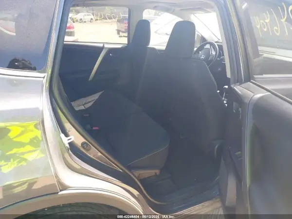 JTMRFREV5GD189147 2016 TOYOTA RAV 4 - Image 8
