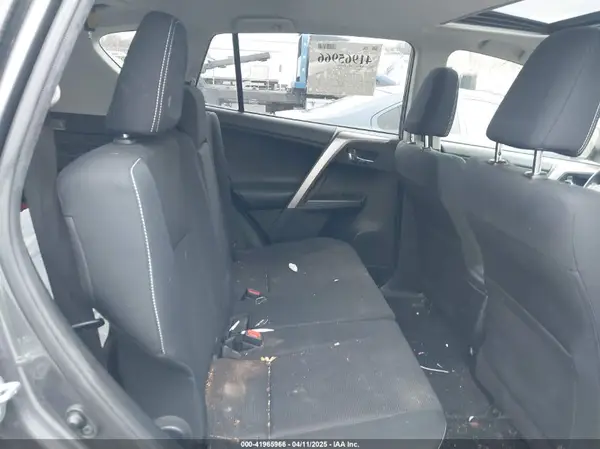 JTMRFREV5GJ077501 2016 TOYOTA RAV 4 - Image 8