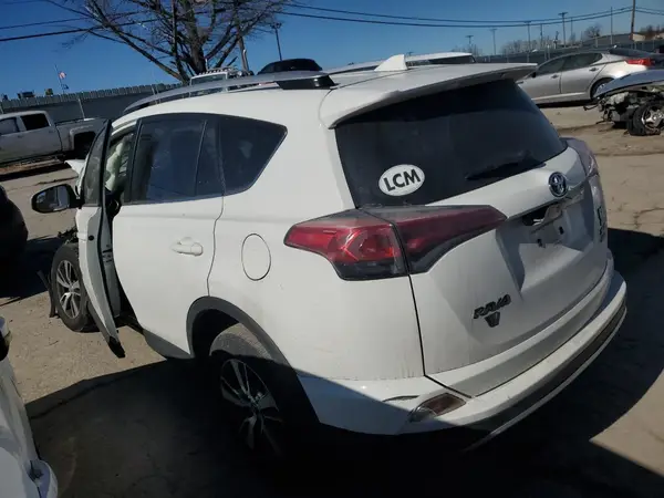 JTMRFREV5GJ103837 2016 TOYOTA RAV 4 - Image 2