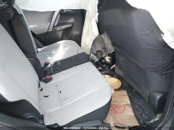 JTMRFREV5HD205283 2017 TOYOTA RAV 4 - Image 8