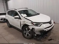 JTMRFREV5HJ118677 2017 TOYOTA RAV 4