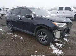 JTMRFREV5HJ705946 2017 TOYOTA RAV 4