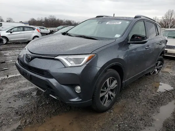 JTMRFREV5JD229816 2018 TOYOTA RAV 4 - Image 1