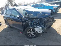 JTMRFREV5JJ193272 2018 TOYOTA RAV 4