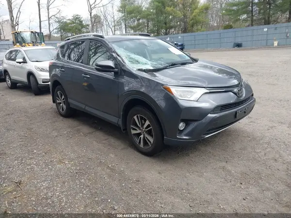 JTMRFREV5JJ253051 2018 TOYOTA RAV 4 - Image 1