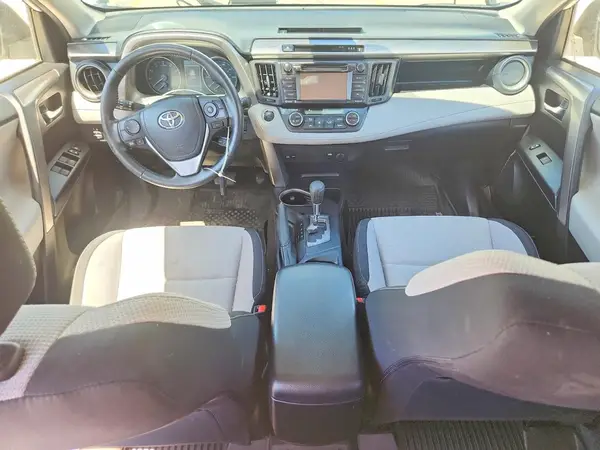 JTMRFREV5JJ718041 2018 TOYOTA RAV 4 - Image 8