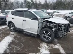 JTMRFREV5JJ723918 2018 TOYOTA RAV 4