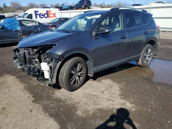 JTMRFREV5JJ733932 2018 TOYOTA RAV 4 - Image 1