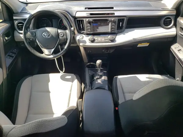 JTMRFREV5JJ747135 2018 TOYOTA RAV 4 - Image 8