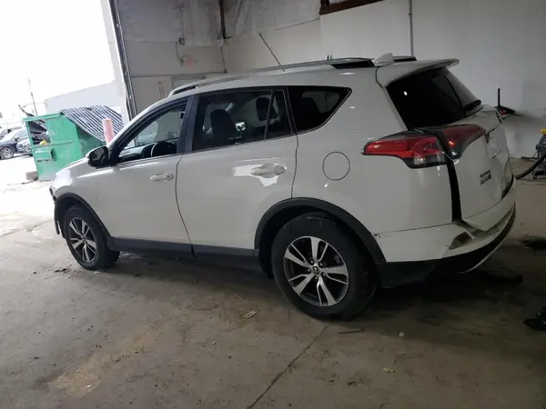 JTMRFREV6GJ055670 2016 TOYOTA RAV 4 - Image 2