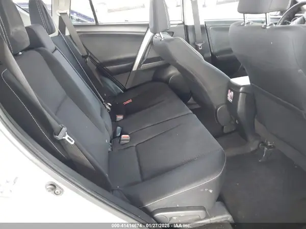 JTMRFREV6GJ065390 2016 TOYOTA RAV 4 - Image 8