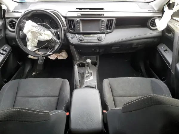 JTMRFREV6HJ121409 2017 TOYOTA RAV 4 - Image 8