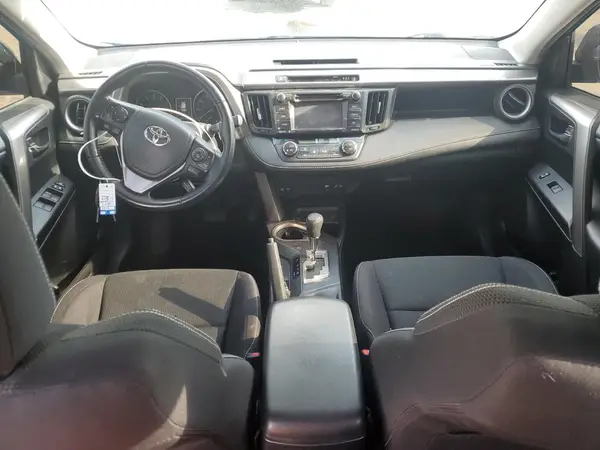 JTMRFREV6HJ145693 2017 TOYOTA RAV 4 - Image 8