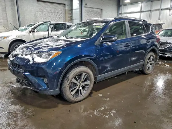 JTMRFREV6HJ165376 2017 TOYOTA RAV 4 - Image 1