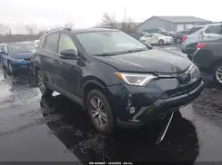 JTMRFREV6HJ170349 2017 TOYOTA RAV 4