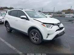 JTMRFREV6HJ716907 2017 TOYOTA RAV 4