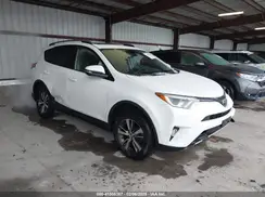JTMRFREV6JD222115 2018 TOYOTA RAV 4