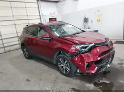 JTMRFREV6JD231736 2018 TOYOTA RAV 4