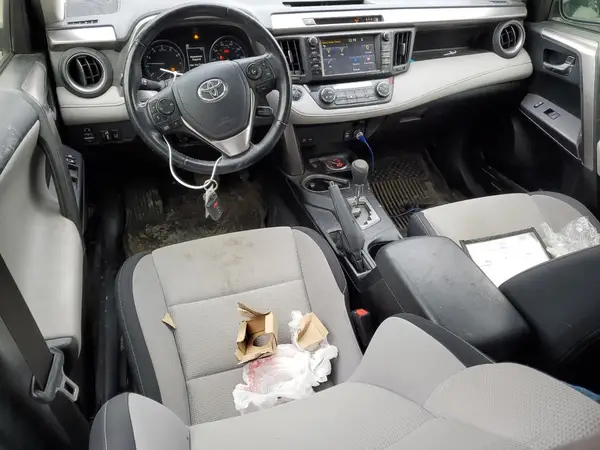 JTMRFREV6JD233356 2018 TOYOTA RAV 4 - Image 8