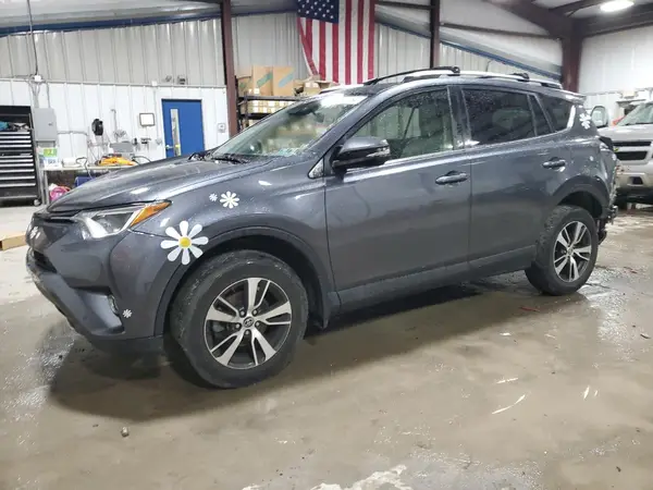 JTMRFREV6JD246902 2018 TOYOTA RAV 4 - Image 1
