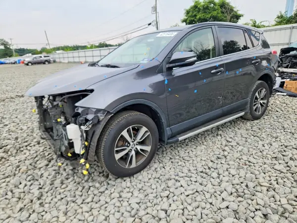 JTMRFREV6JJ181809 2018 TOYOTA RAV 4 - Image 1