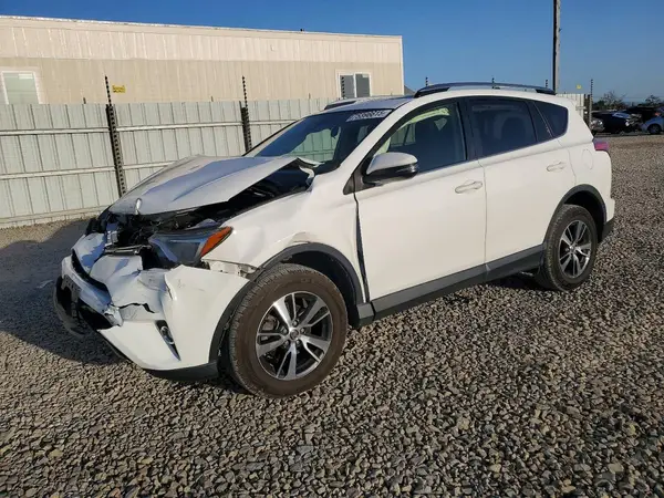 JTMRFREV6JJ202075 2018 TOYOTA RAV 4 - Image 1