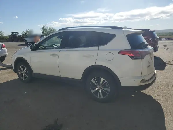 JTMRFREV6JJ229292 2018 TOYOTA RAV 4 - Image 2