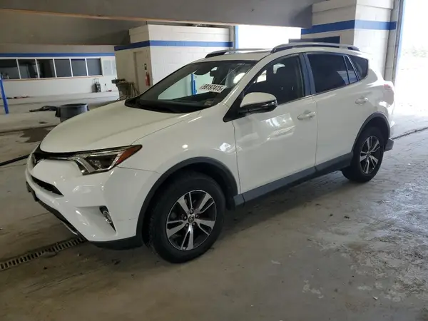 JTMRFREV6JJ718808 2018 TOYOTA RAV 4 - Image 1