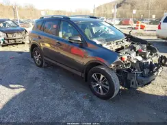 JTMRFREV6JJ726066 2018 TOYOTA RAV 4