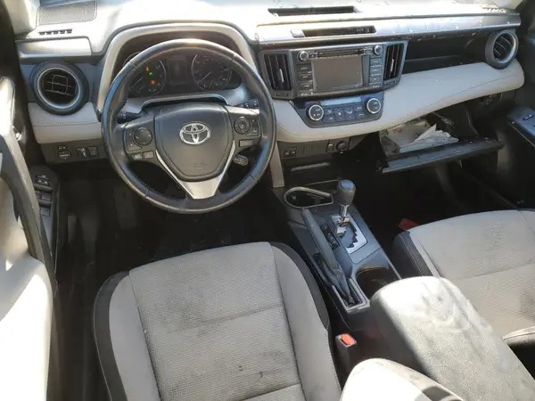 JTMRFREV7HD198529 2017 TOYOTA RAV 4 - Image 8