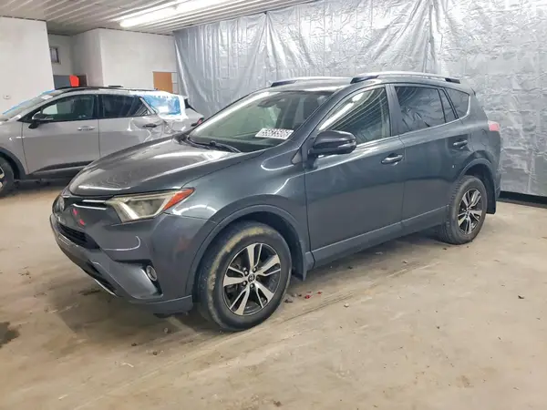 JTMRFREV7HD201638 2017 TOYOTA RAV 4 - Image 1