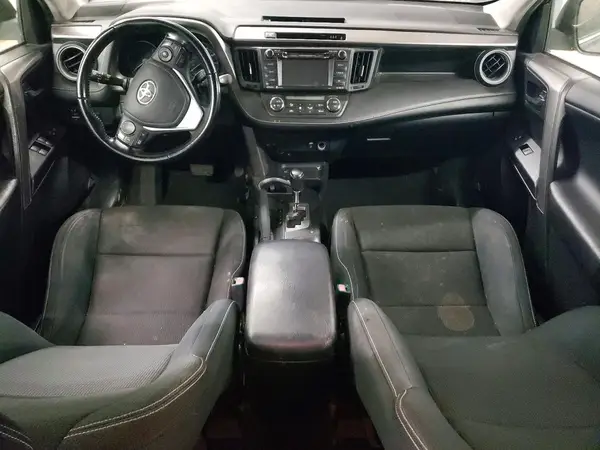 JTMRFREV7HD201638 2017 TOYOTA RAV 4 - Image 8