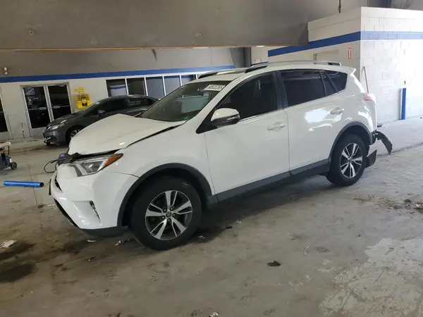 JTMRFREV7HD212994 2017 TOYOTA RAV 4 - Image 1