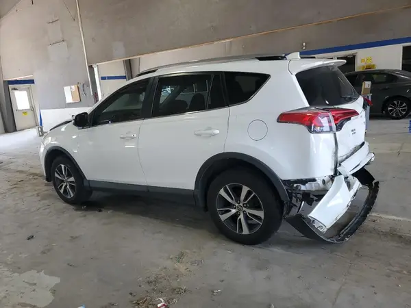 JTMRFREV7HD212994 2017 TOYOTA RAV 4 - Image 2