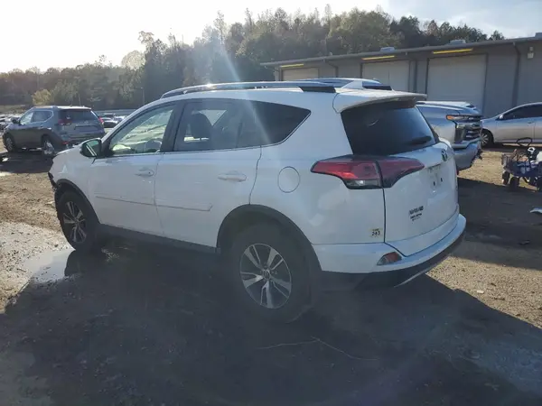 JTMRFREV7HD216186 2017 TOYOTA RAV 4 - Image 2