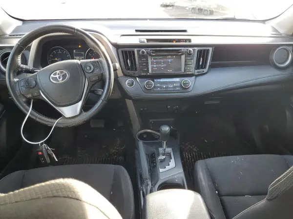 JTMRFREV7HD216186 2017 TOYOTA RAV 4 - Image 8