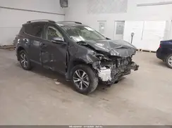JTMRFREV7HJ110709 2017 TOYOTA RAV 4