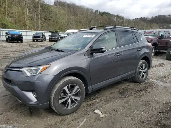 JTMRFREV7HJ116199 2017 TOYOTA RAV 4 - Image 1