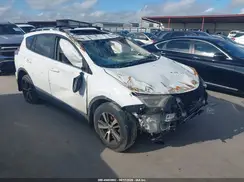 JTMRFREV7HJ121709 2017 TOYOTA RAV 4