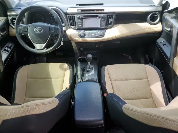 JTMRFREV7HJ136534 2017 TOYOTA RAV 4 - Image 8