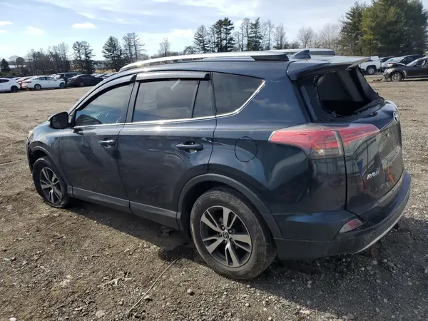 JTMRFREV7HJ701171 2017 TOYOTA RAV 4 - Image 2